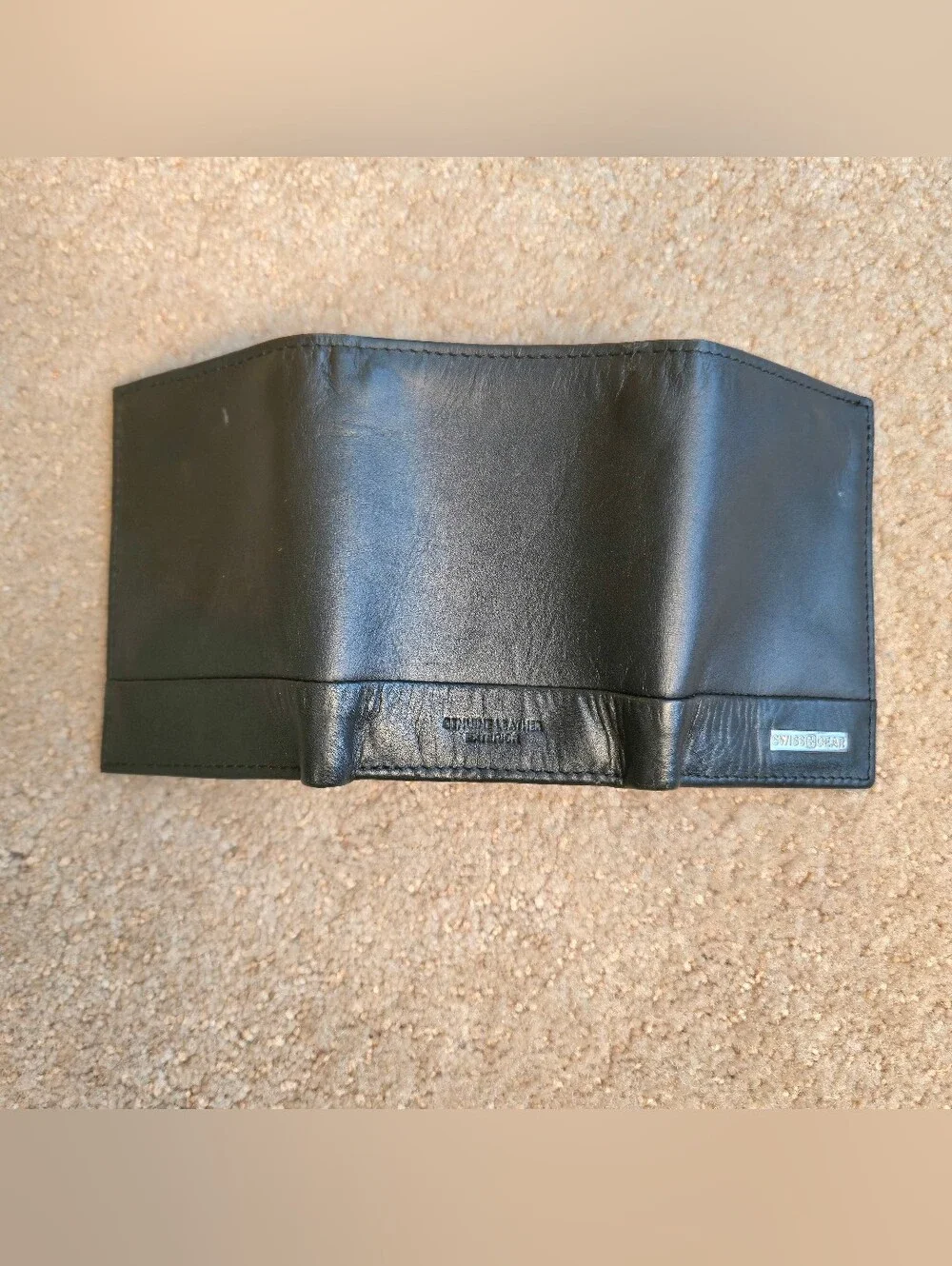 Swiss Gear Tri-fold Wallet Black Leather